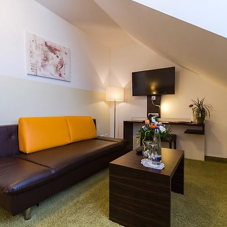 Hotel Arooma Erding Ngoại thất bức ảnh