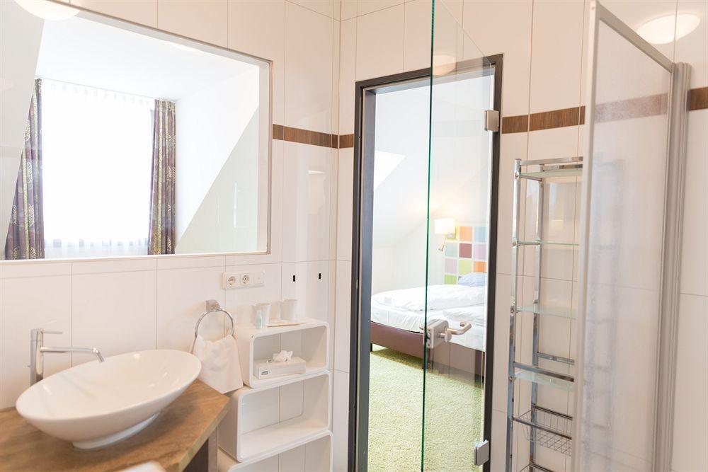 Hotel Arooma Erding Ngoại thất bức ảnh