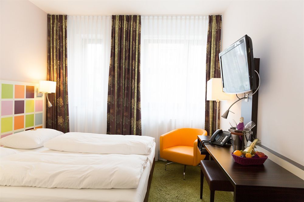 Hotel Arooma Erding Ngoại thất bức ảnh