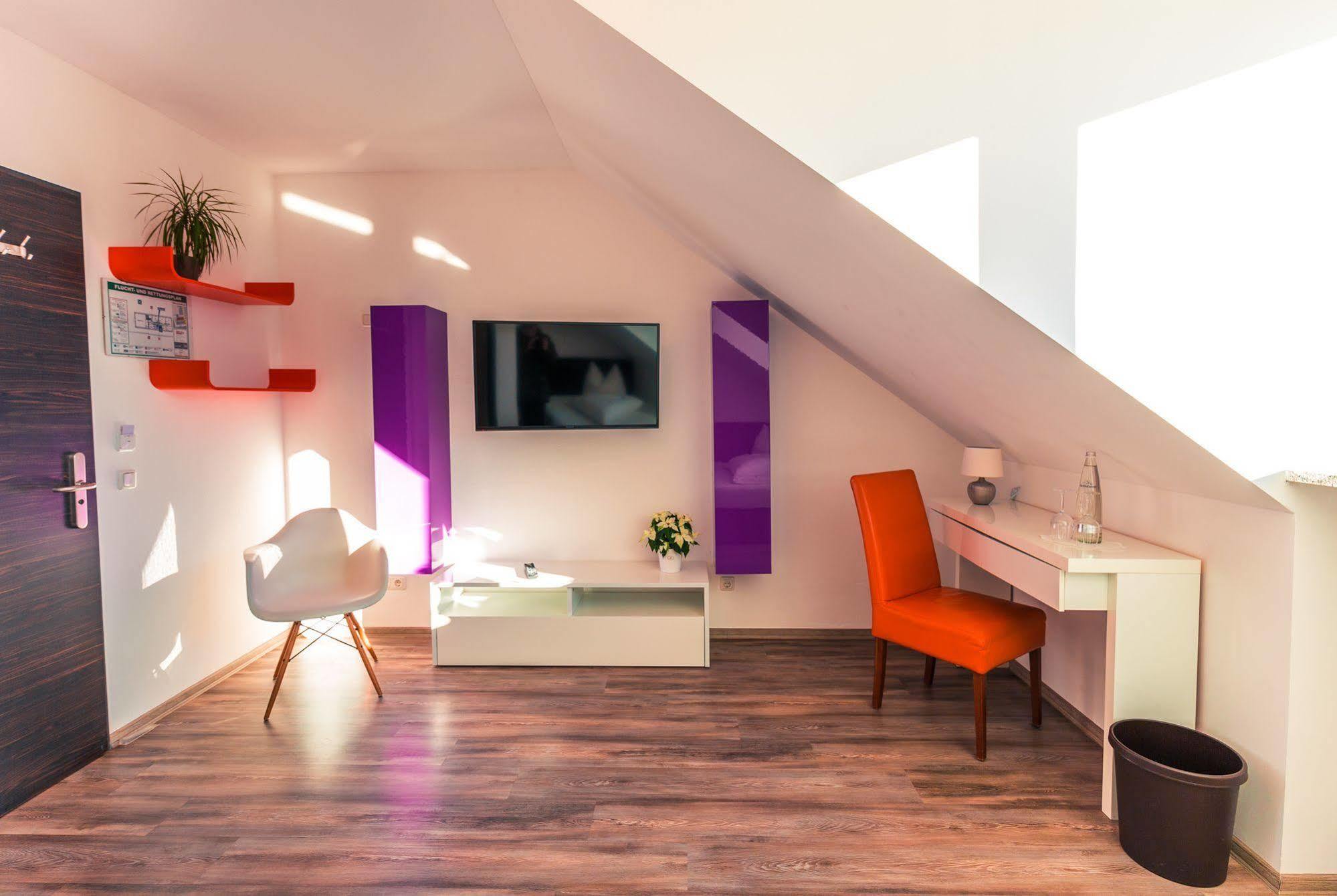Hotel Arooma Erding Ngoại thất bức ảnh