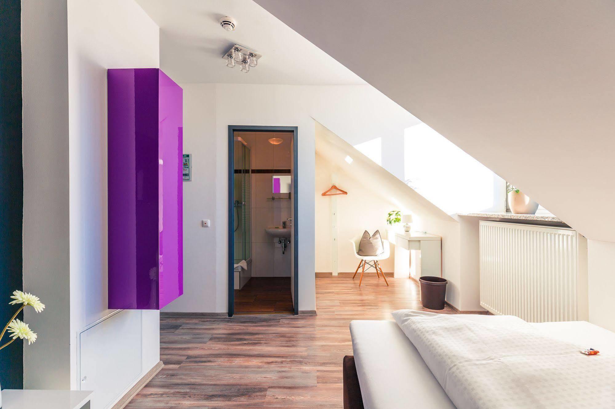 Hotel Arooma Erding Ngoại thất bức ảnh