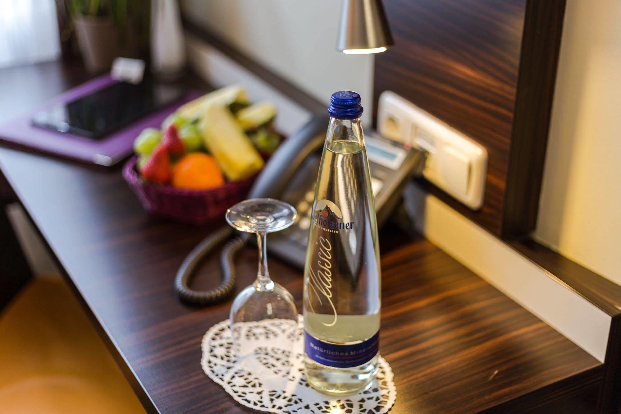 Hotel Arooma Erding Ngoại thất bức ảnh