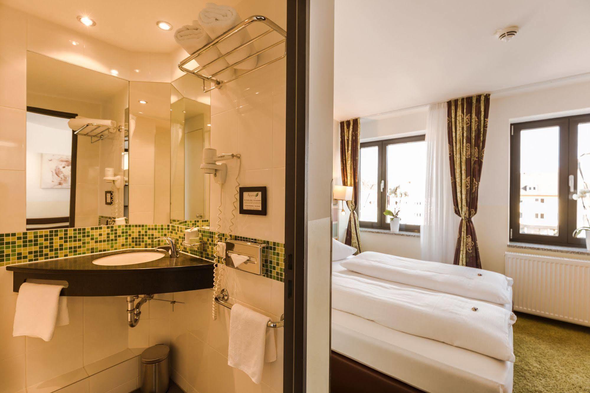 Hotel Arooma Erding Ngoại thất bức ảnh