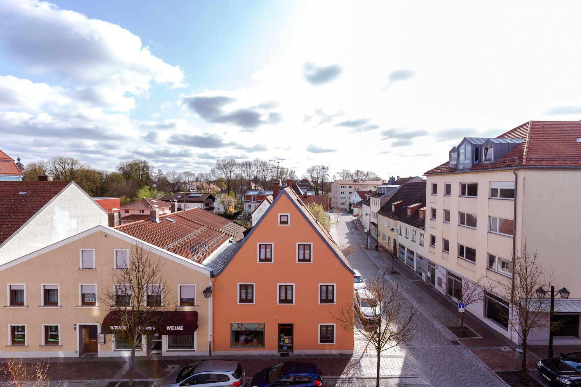 Hotel Arooma Erding Ngoại thất bức ảnh
